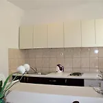 Raos Lägenhet