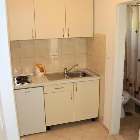 Raos Apartment Makarska